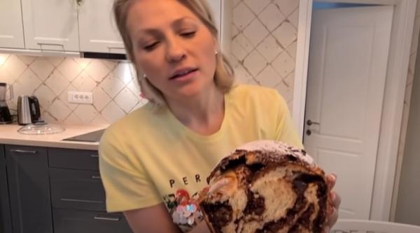 cozonac moldovenesc cu umplutura de nuca si rahat mirela vaida reteta pas cu pas