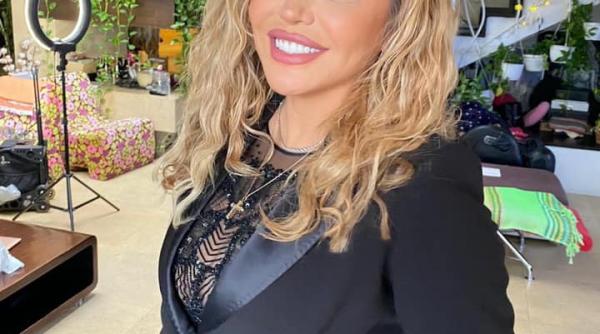 valeriu gheorghita s a gandit la implicarea cantaretilor in campania de vaccinare loredana groza este prima care ii raspunde