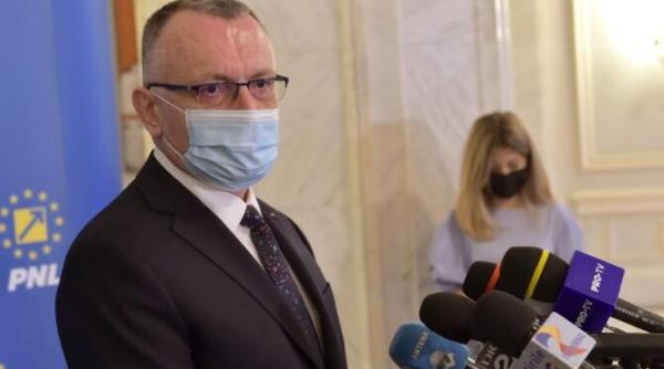 cimpeanu elevii incep scoala cu prezenta fizica miercuri 5 mai