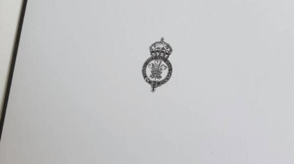 printul charles gest induiosator dupa moartea printului philip fotografia din 1958 care ramane in istorie