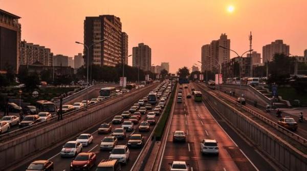 traficul de pe dn 1 si dn 73a  deviat din cauza aglomeratiei  filtre de politie au fost instituite