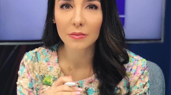 cristian busoi eurodeputat pnl la din culisele europei all about eu alaturi de claudia tapardel