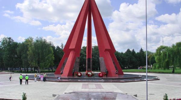 ambasada rusiei din chisinau acuza de nazism partidul unitatii nationale pun din r moldova