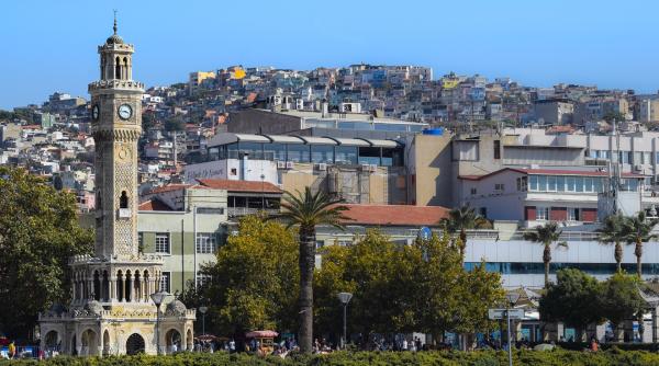 vizita in izmir orasul turcesc intre traditional si modern imagini pentru concediul tau galerie foto