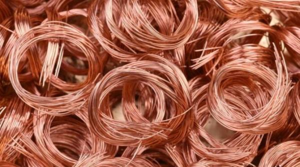 chile deputatii aproba introducerea unor taxe suplimentare pe cupru si litiu