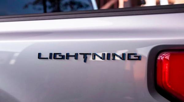 ford dezvaluie varianta electrica a f 150 cea mai bine vanduta masina din sua