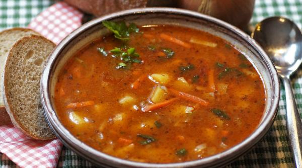 top 3 cele mai bune ciorbe retetele care nu trebuie sa ti lipseasca