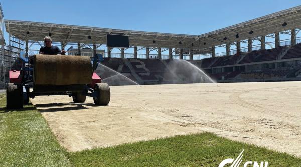 a inceput montarea gazonului pe stadionul rapid