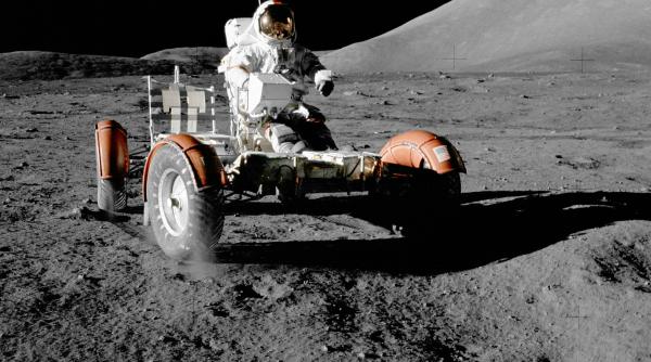 yutu 2 rover ul chinezesc trimis pe partea intunecata a lunii functioneaza din nou