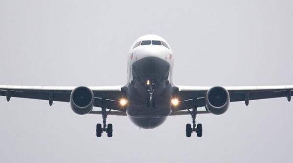 companiile aeriene globale anuleaza zborurile catre israel odata cu intensificarea violentelor