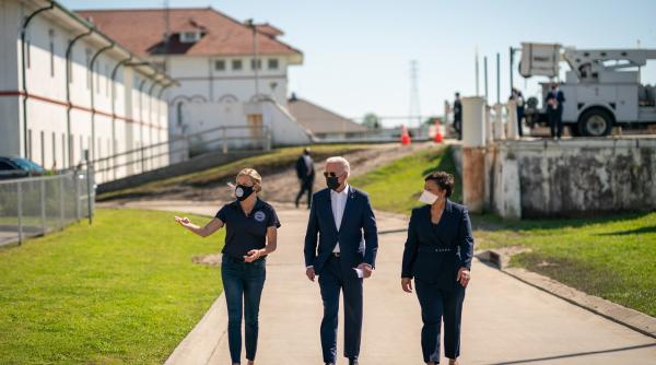 joe biden ultimatum pentru americani vaccineaza te sau poarta masca