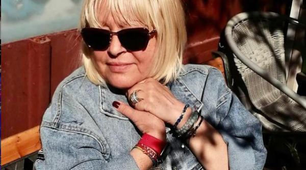 mirabela dauer distrusa de dieta dukan cum i a afectat rinichii marina almasan a dat o de gol de frica noastra a tinut