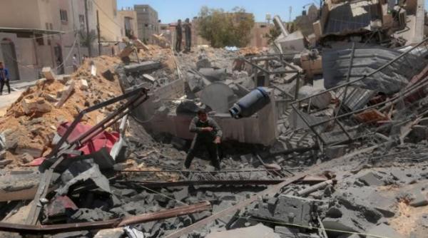 noi violente intre israel si combatantii palestinieni  o racheta a distrus sediul associated press si canalului al jazira