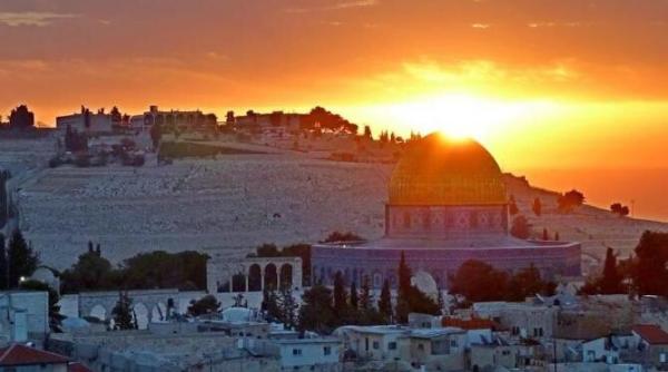 o masina a intrat in multime in ierusalimul de est raniti in randul fortelor de ordine