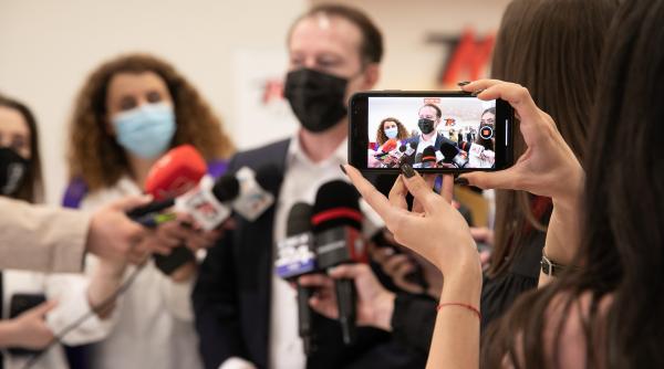 viata normala pentru cei vaccinati anti covid reactia a 25 000 de romani dupa afirmatia lui citu cred ca ajunge