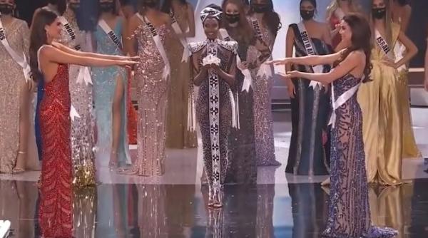 andrea meza a fost aleasa miss univers video