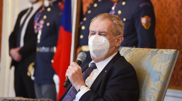 cehia presedintele milos zeman acuza rusia de prostie