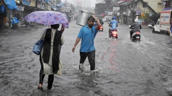 ciclonul tauktae loveste india afectata grav de pandemia de covid