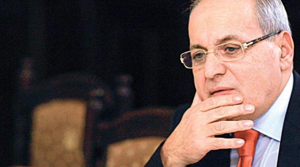 damian draghici are interzis la piesele lui nelu ploiesteanu sotia lautarului reactie acida ma faceti sa plang nu pot nu vrem