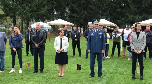 tir cu arcul la casa regala a romaniei alteta sa principesa sofia a oferit trofeele castigatorilor