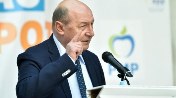 traian basescu avertisment la decizia de relaxare dupa covid 19 am facut o praf