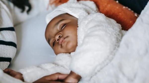 naomi campbell a devenit mama la 50 de ani