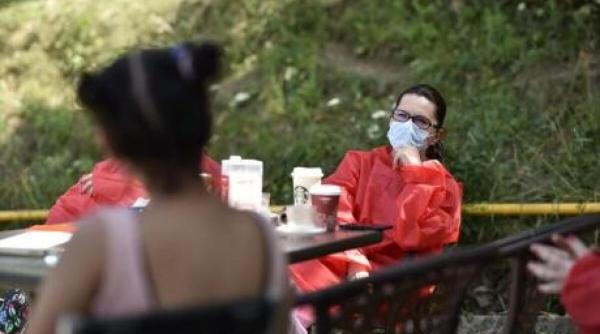 adriana saftoiu avea planuri pentru astazi cu adrian radulescu trebuia sa ne mai auzim dimineata sa confirmam