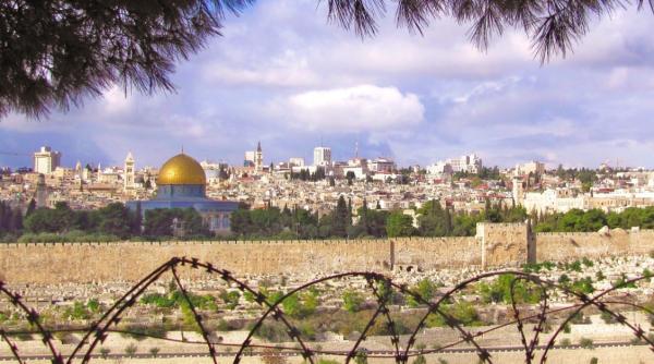 atacurile din gaza spre israel inceteaza intr o zi sau doua spune un inalt oficial al hamas