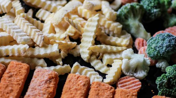 de ce sa tii cartofii congelati in apa rece si sa i fierbi cu otet inainte de preparare trucul excelent