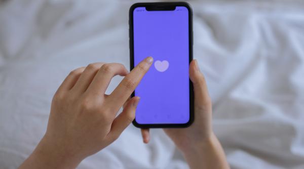 aplicatiile de dating facilitati pentru persoanele vaccinate