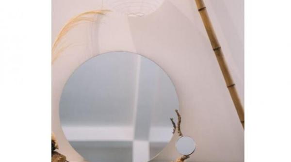 oglinda pe care o tii in casa un specialist feng shui iti zice ce ai facut gresit pana acum