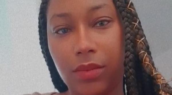 patru indivizi de culoare cautati de politisti pentru ca au impuscat o pe activista black lives matter