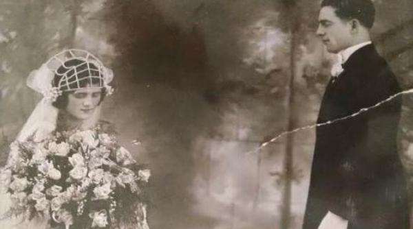 evolutia rochiei de mireasa in secolul xx ce s a purtat si inca se mai poarta