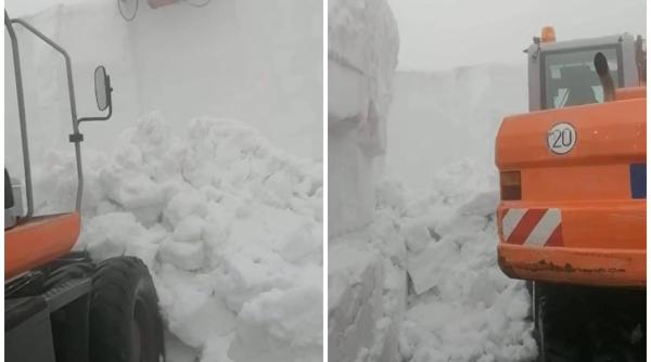 este strat de zapada de 6 metri pe transfagarasan zona critica video foto