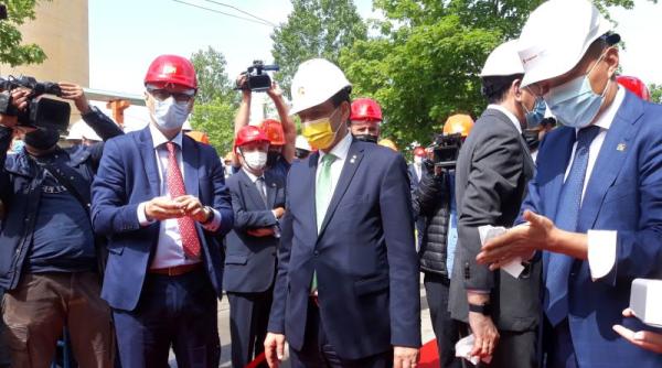 ludovic orban suntem intr o perioada de revolutie in energie centrala de cogenerare de la petromidia impact major national si local