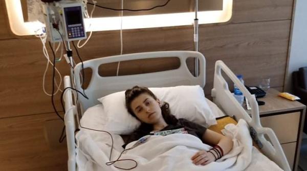 dar din dar se face rai geanina isi doreste sa invinga cancerul va rog tare mult sa ma ajutati