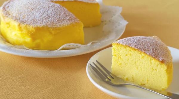 prajitura super pufoasa cu iaurt fara faina si unt reteta delicioasa cu un ingredient secret