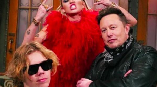 elon musk a incalcat acordul cu autoritatile americane de primi aprobare pentru mesajele de pe twitter