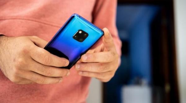 huawei chinezii sunt in extaz inainte de lansarea harmonyos pentru telefoane