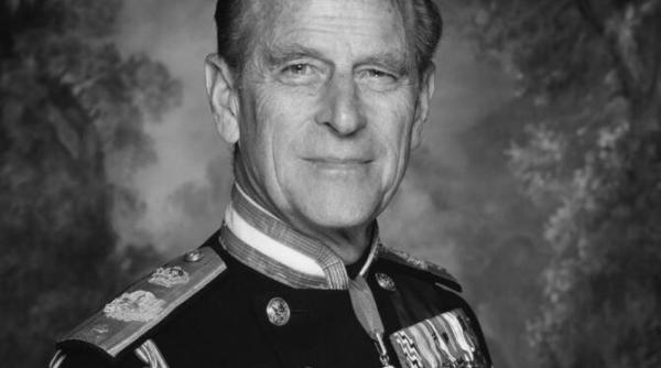 printul philip asa cum nu l ai mai vazut imagini spectaculoase din tinerete