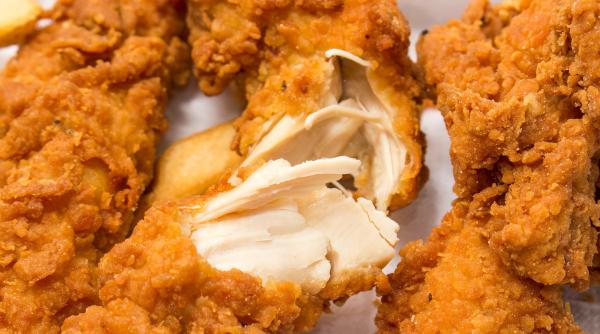 aripioare picante si pui crispy ca la kfc retetele delicioase