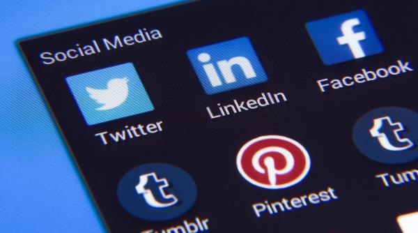 twitter a fost suspendat in nigeria dupa ce a sters o postare a presedintelui