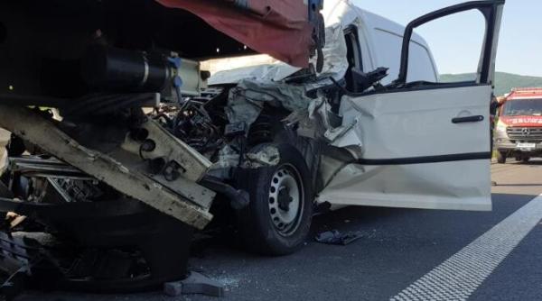 accidente grave pe soselele din romania  un mort si mai multi raniti