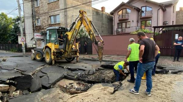 o strada din craiova s a prabusit