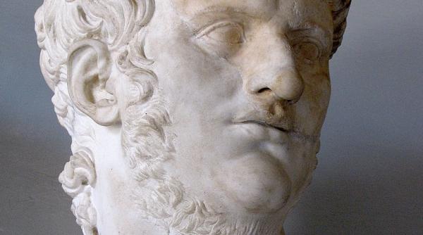 ziua in care nero se sinucide a incendiat orasul celor sapte coline