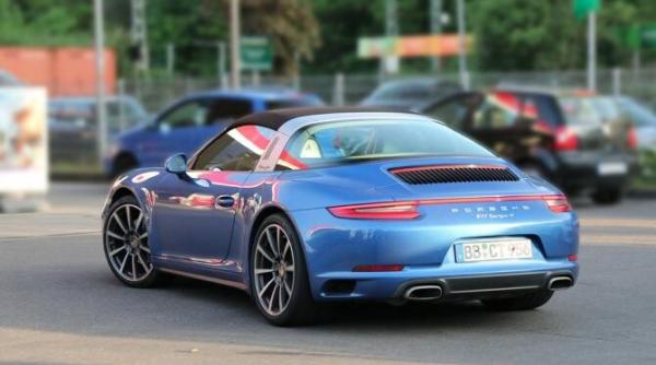 investigatii la porsche  in germania  sunt analizate date privind consumul de combustibil