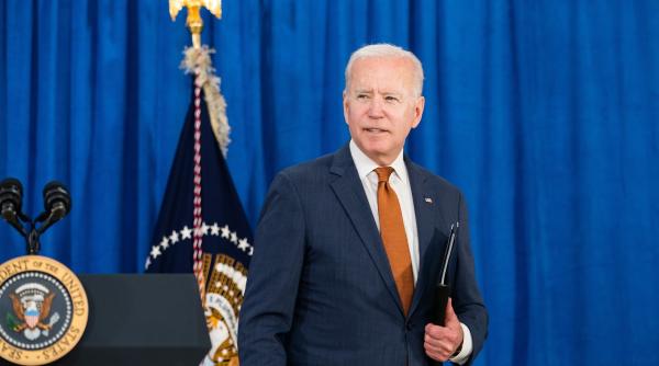 biden despre regina elisabeta a ii a a marii britanii mi a adus aminte de mama nu cred ca s ar simti insultataaminte de mama nu cred ca s ar simti insultata