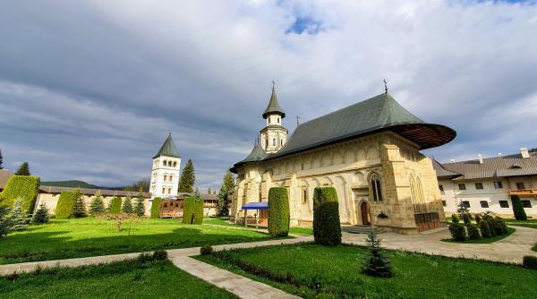 serbarea de la putna 150 continuitatea unui ideal 15 iunie 2021 manastirea putna