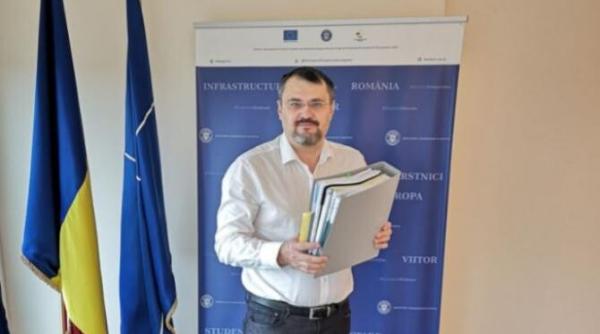 simonis psd dle ghinea nu sunteti arnold sunteti benny hill