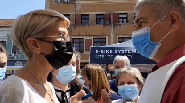 emanuel ungureanu usr a avut si el sansa sa o priveasca in ochi pe turcan are capacitatea sa te minta extrordinar